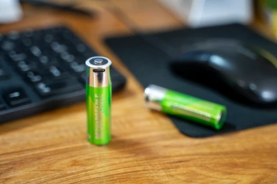 2000mAh 18650 লিথিয়াম ব্যাটারি